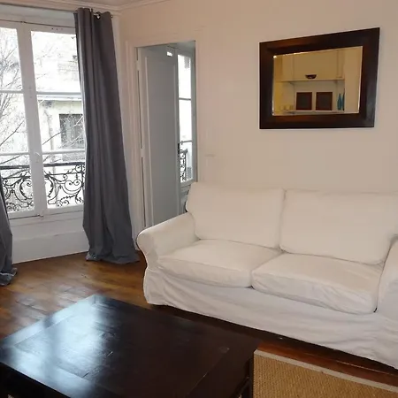 Elysees Apartment *