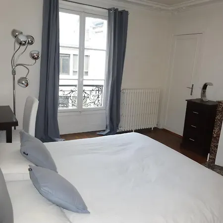 Apartment Elysees
